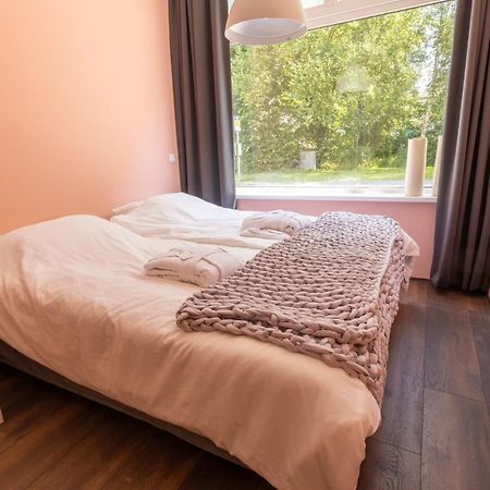 Hotel Leeuwerik Bad Nieuweschans Buitenkant foto