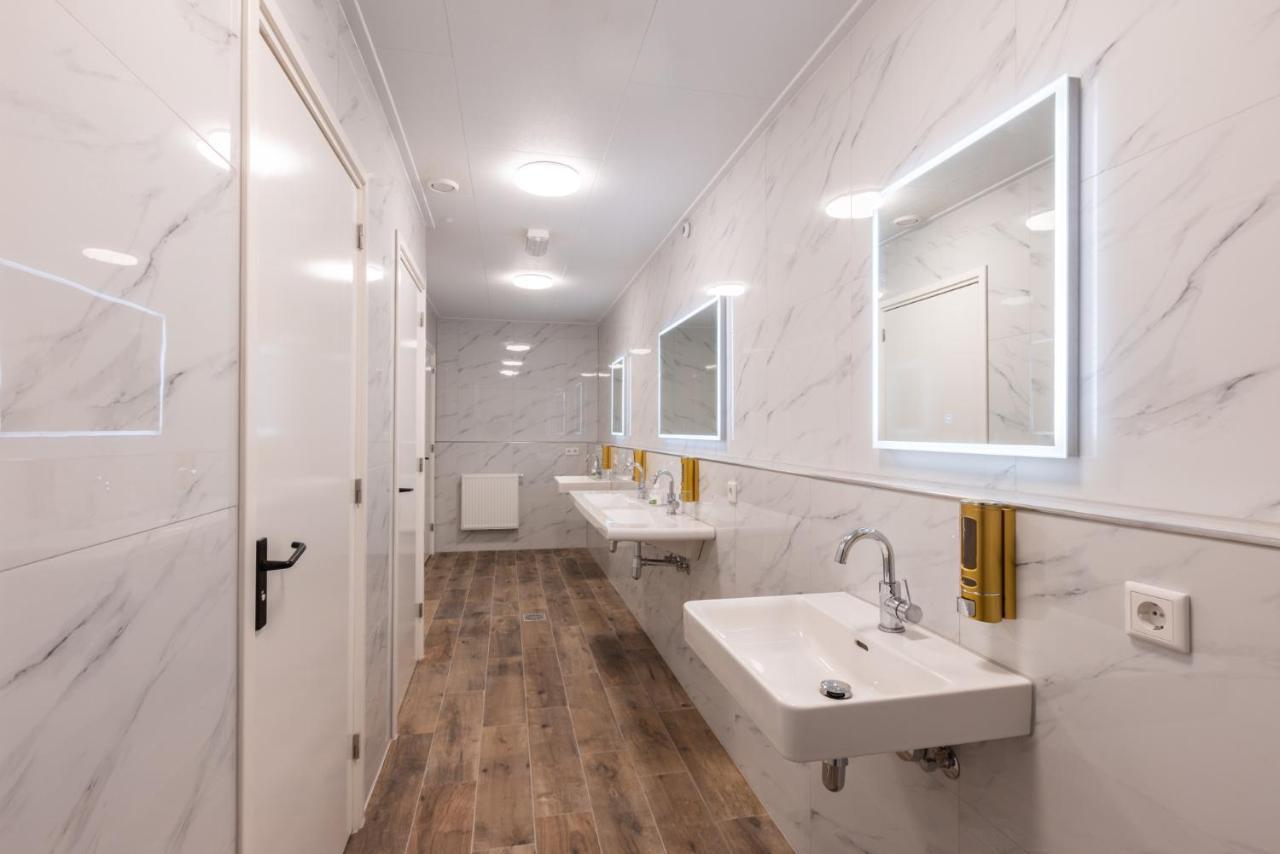 Hotel Leeuwerik Bad Nieuweschans Buitenkant foto